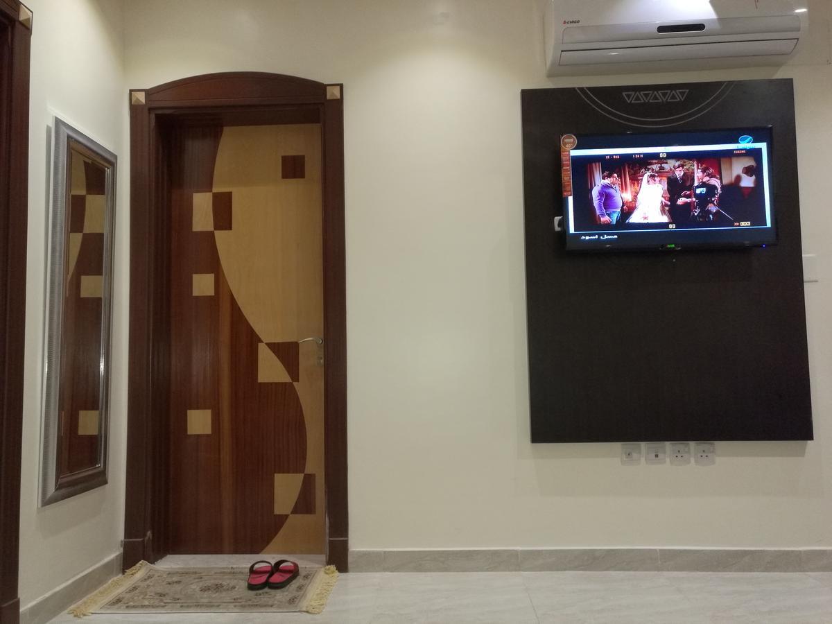 Al Ezzah Palace Hotel Suites Jeddah Exterior photo